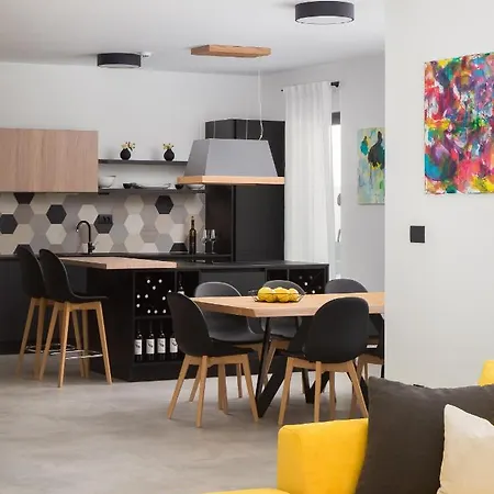 Villa 9