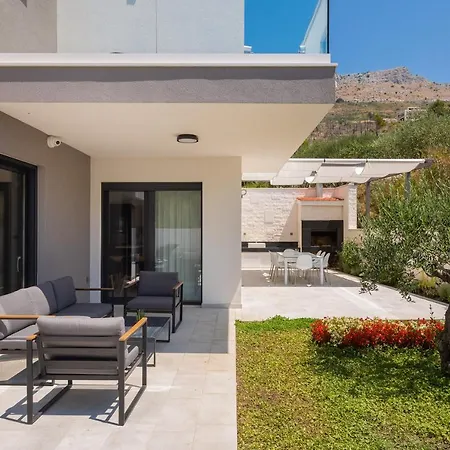 Villa 9 Podstrana