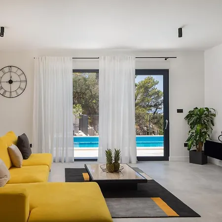 Villa 9