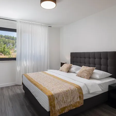 9 ヴィラ ポドストラナ