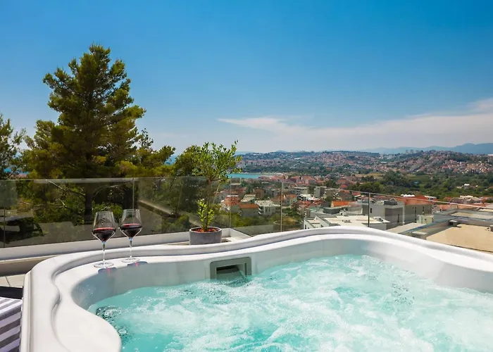 9 بودْسْتغانا